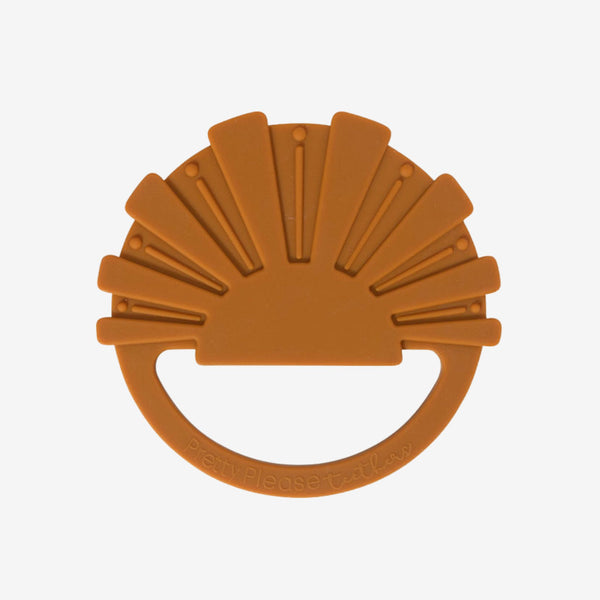 Teething can be tough with all the sleepless nights but our PPT Sun Teether will add a bit of sunshine to your day. Designed with an easy handle for little hands to hold, it has raised texture on the front and back to provide your little one some texture to gnaw on to relieve those sore and achy gums.